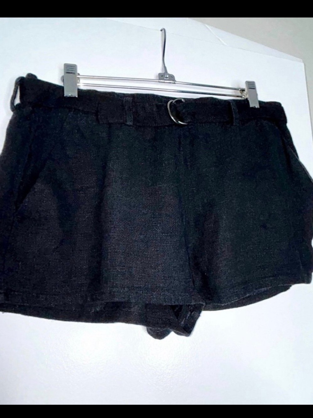 Forever 21 Black Woven Shorts with Woven Belt Women’s Medium